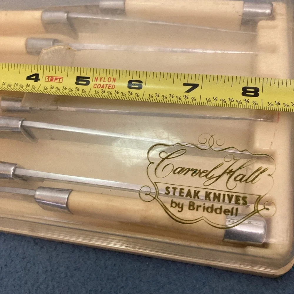 Vintage Chas. D. Briddell Carvel Hall Steak Knives in Original Case - Set of 8